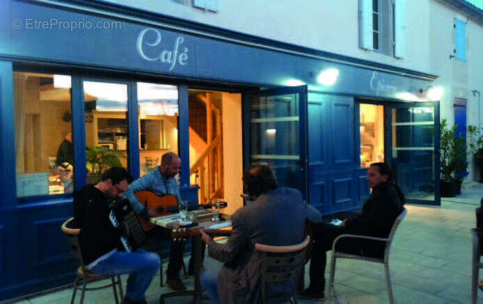 Terrain à LA JONCHERE