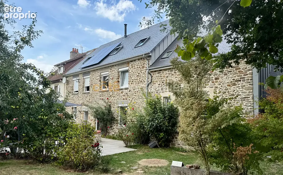 Saint Pair Sur Mer, Longère rénovée ,DPE B, 7 Chambres,1 KM de la mer - photo 2