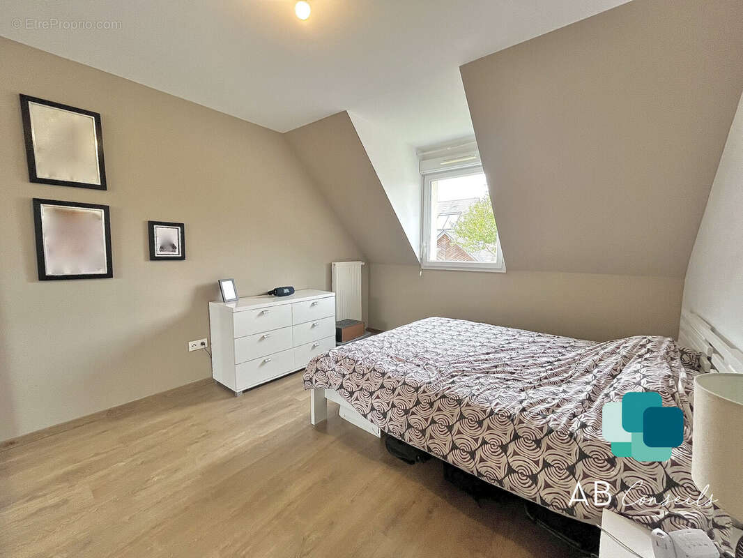 Maison à FRANQUEVILLE-SAINT-PIERRE