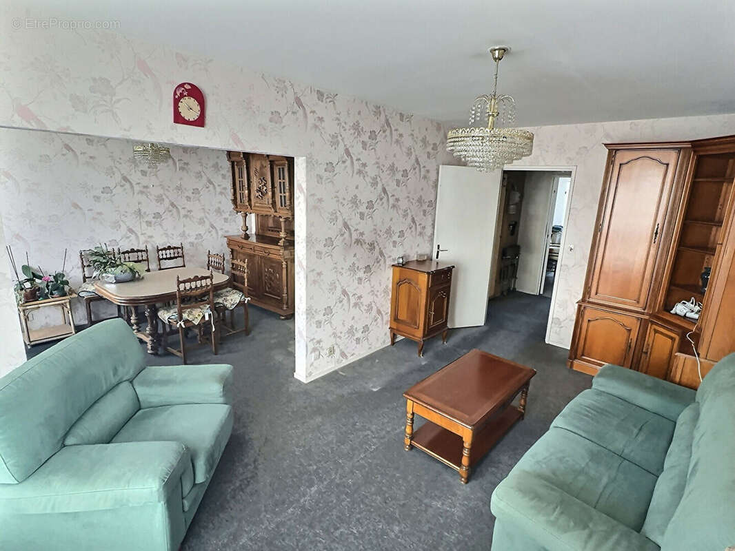 Appartement à IVRY-SUR-SEINE