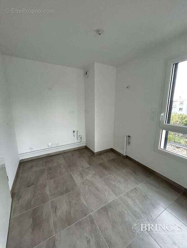 Appartement à ROMANS-SUR-ISERE