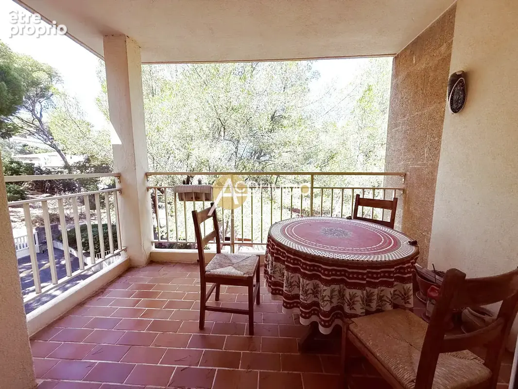 Appartement à SANARY-SUR-MER