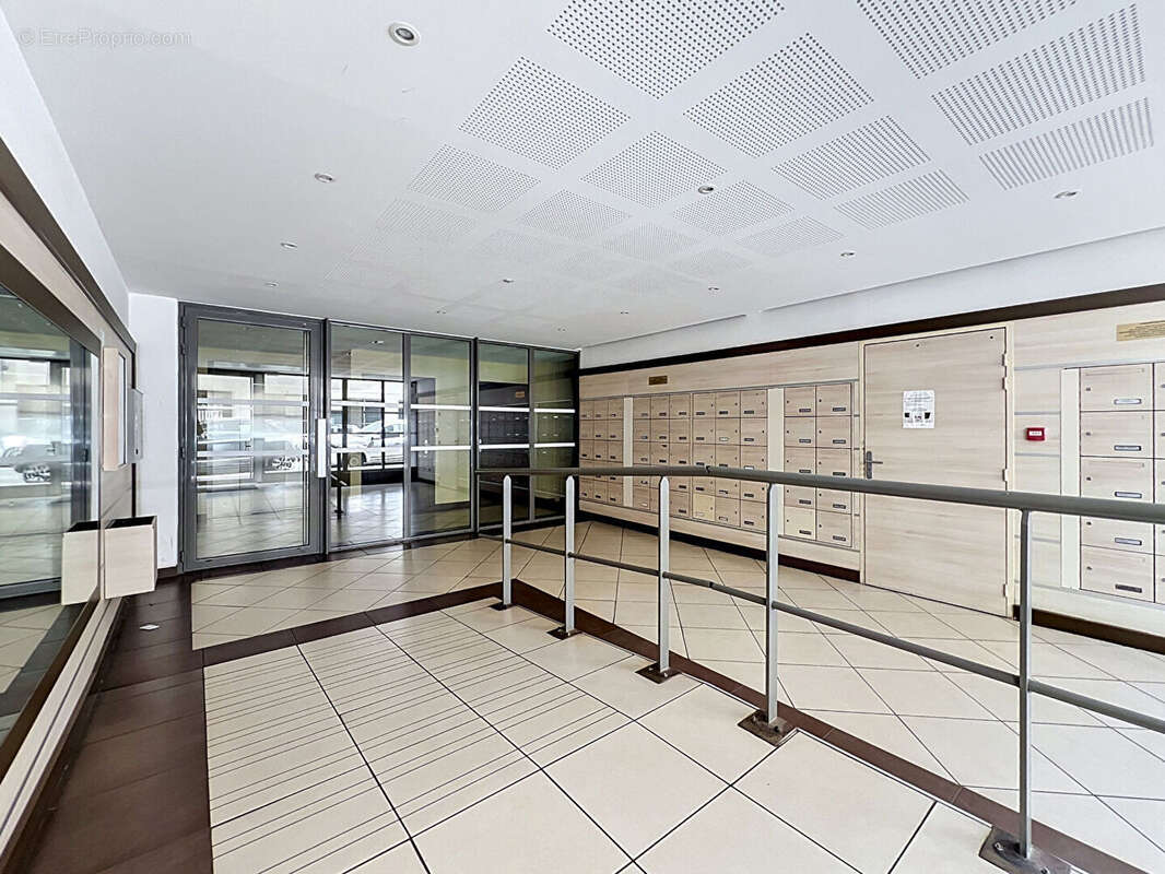 Appartement à MARSEILLE-5E