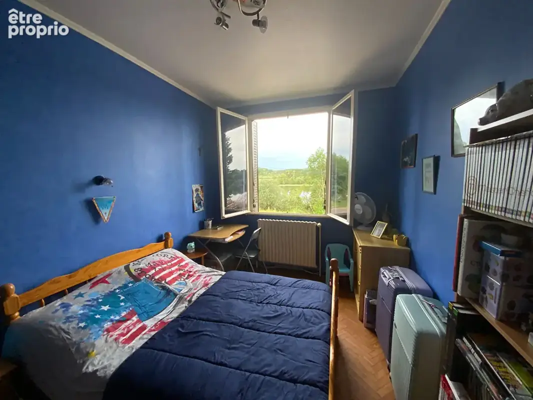 SAINT-EMILAND - Ténement immobilier comprenant deux maisons avec dépendances sur terrain de 1ha 48a 95ca - photo 3