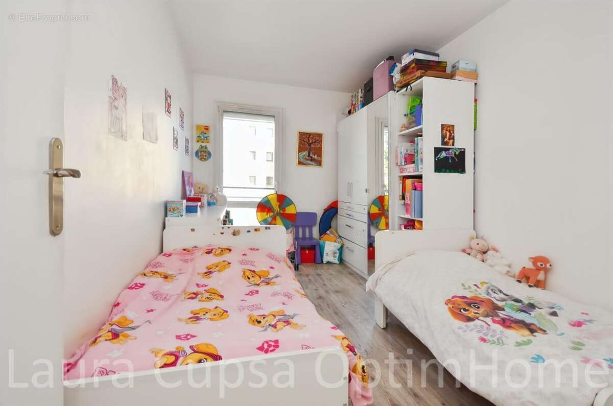 Sceaux - 8 min rer - 3/4 p - 65,67 m² - balcon - dernier etage - cave - parking libre dans residence fermee - photo 9
