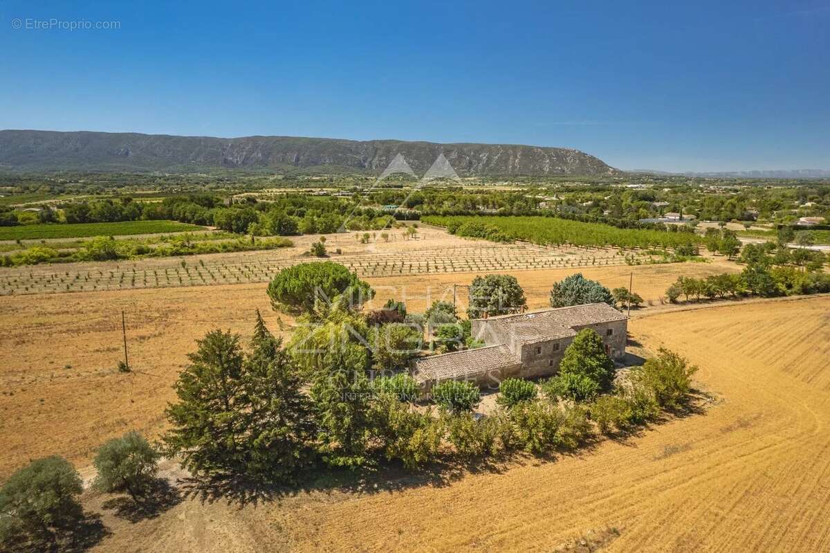 Maison à CABRIERES-D&#039;AVIGNON