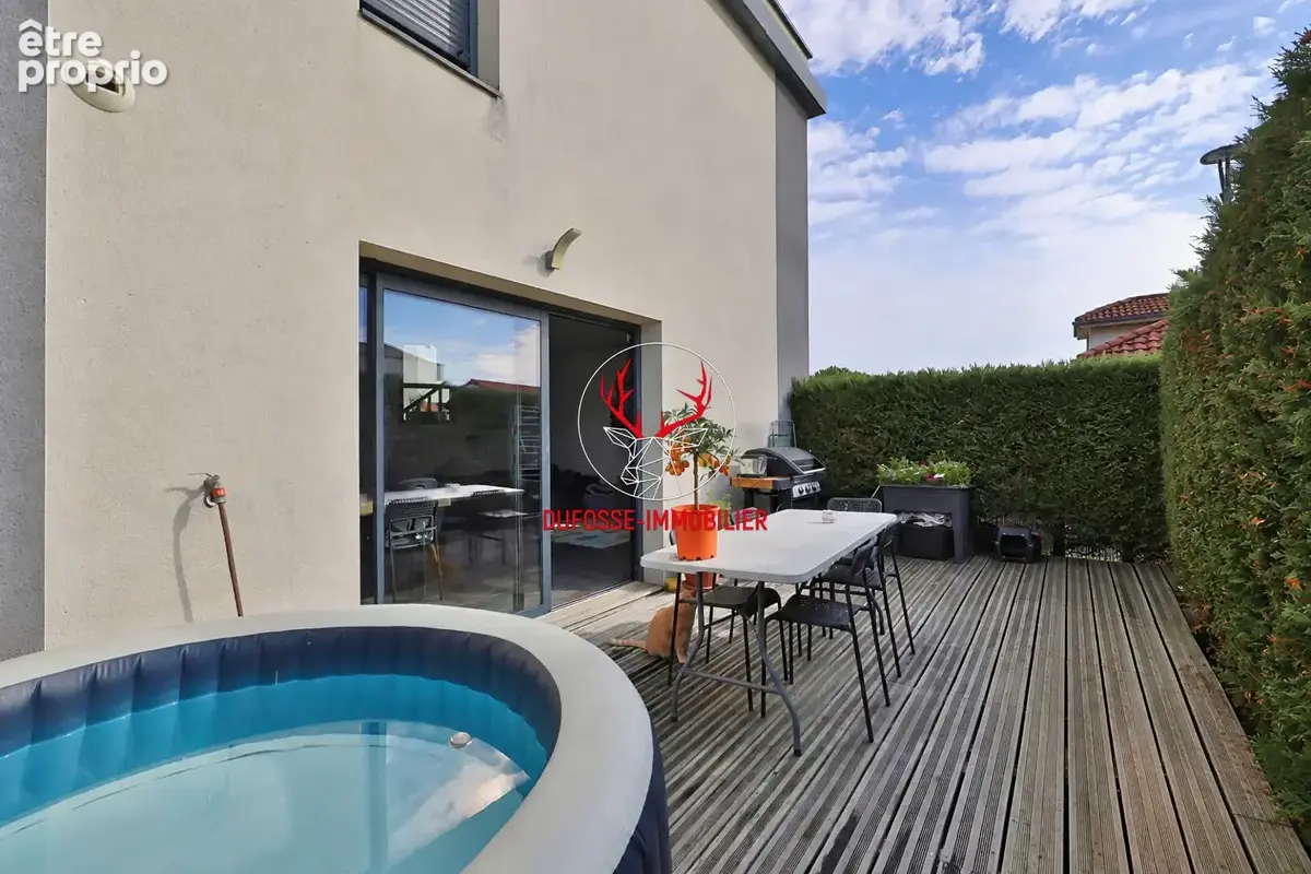 Photo Appartement à Dommartin au prix de 325 000€