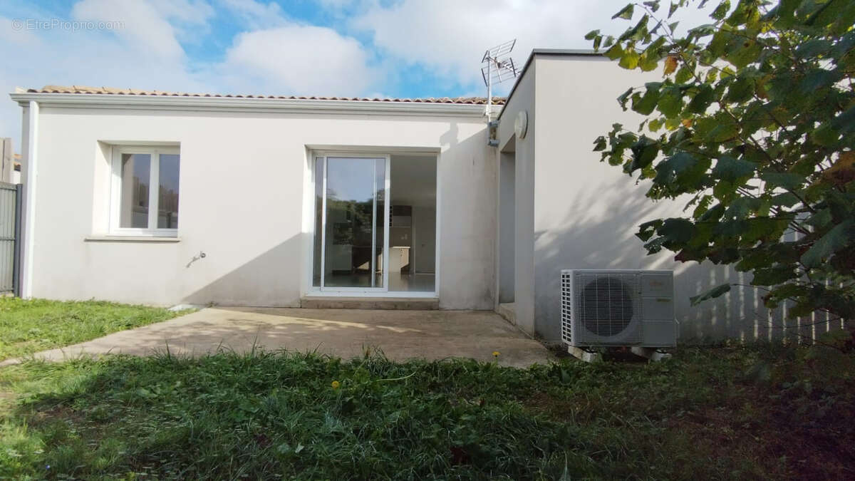 Maison à SAINTE-PAZANNE