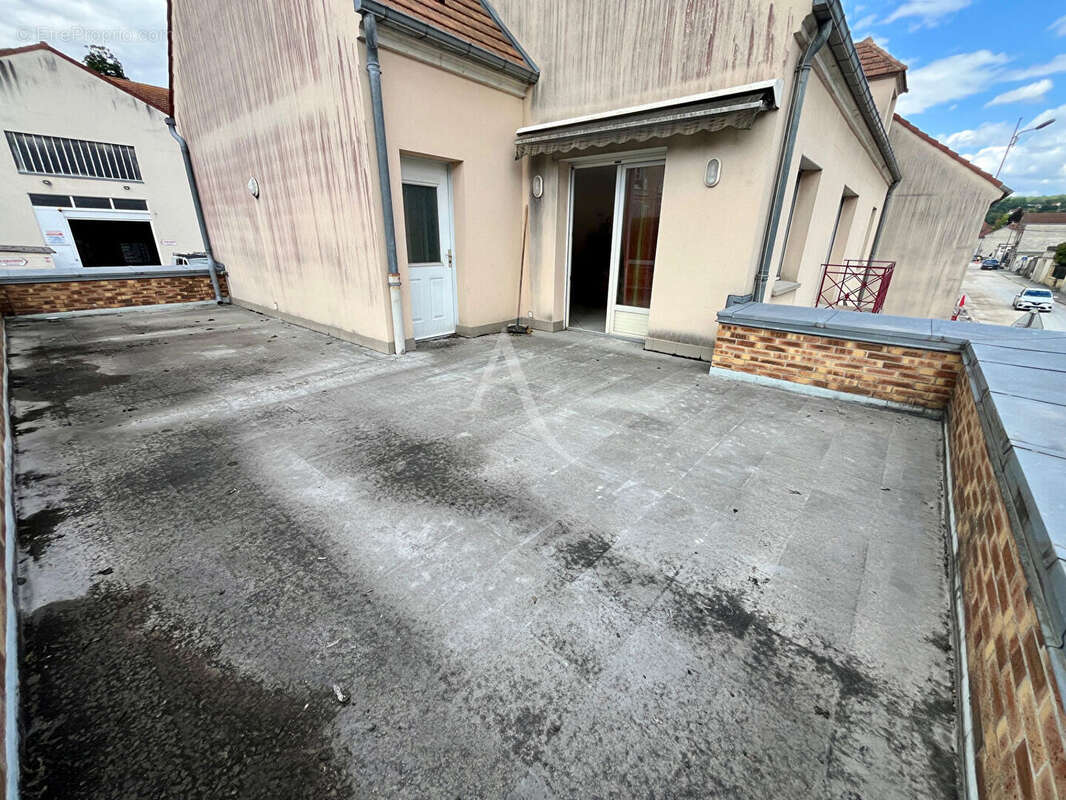 Appartement à LA FERTE-SOUS-JOUARRE