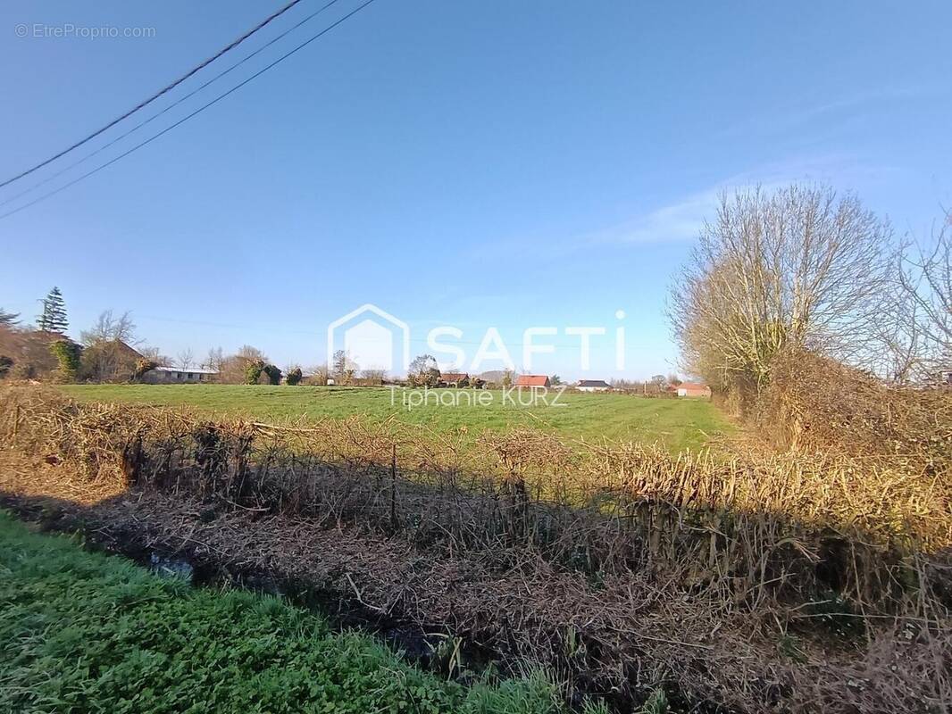 Photo 1 - Terrain à AIRE-SUR-LA-LYS