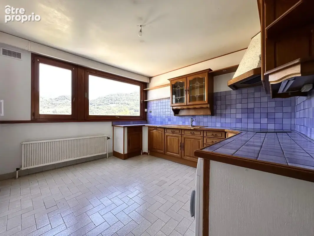 Appartement 96 m² à Cluses  - photo 7