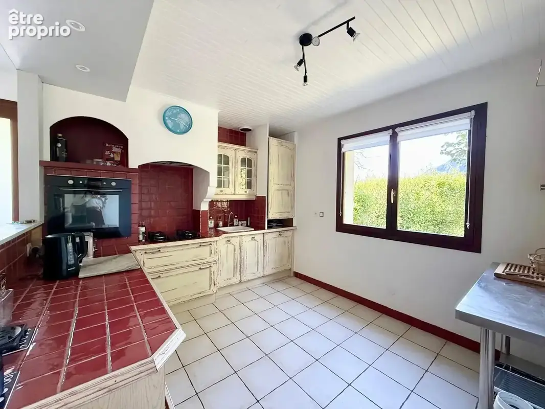 Maison 6 pièces 110 m² à vendre à Amancy (74800) - photo 3