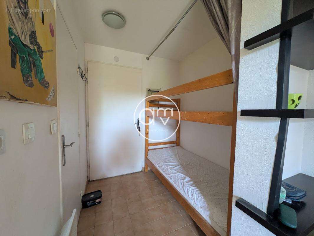 Appartement à LA LONDE-LES-MAURES