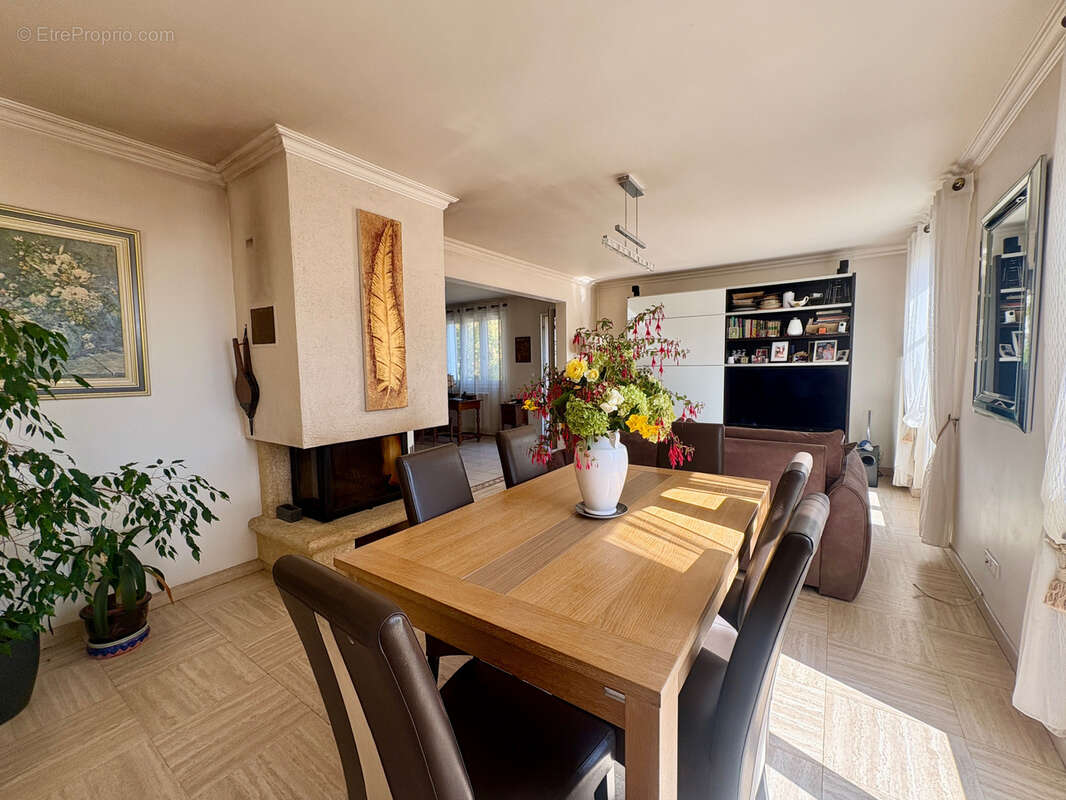 Maison à LES ALLUETS-LE-ROI