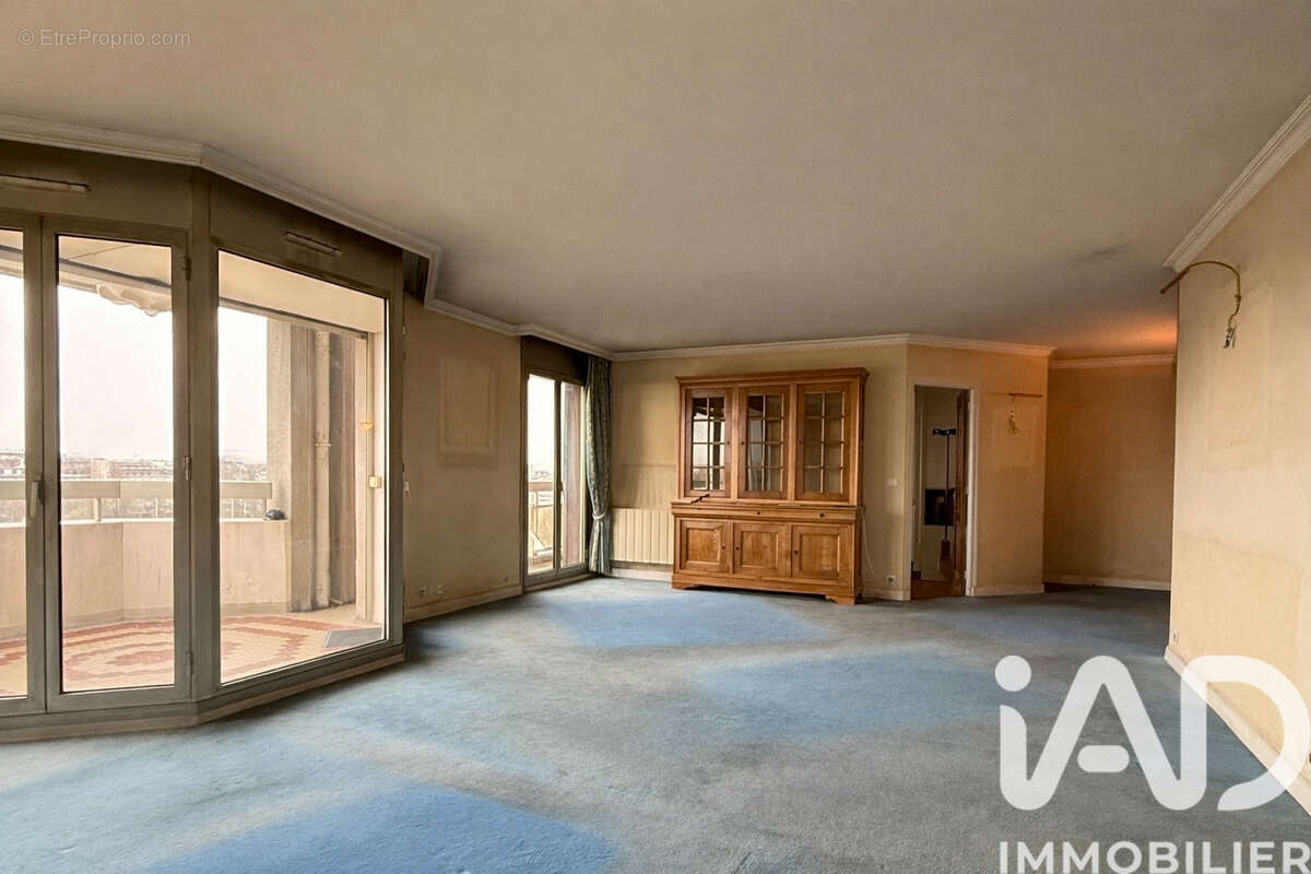 Photo 6 - Appartement à COURBEVOIE