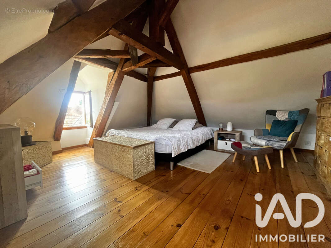Maison 79 m² à Puybrun  - photo 9