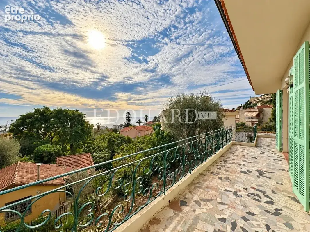 Magnifique haut de villa avec terrasse, splendide vue mer panoramique, jardin, piscine et garage - photo 10