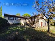 Maison à BOISSET-ET-GAUJAC