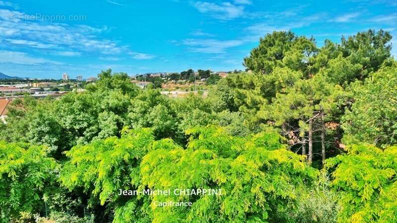 Appartement à MARSEILLE-12E