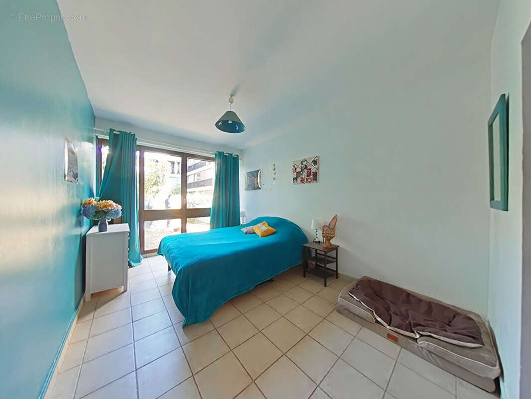 Appartement à FONTENAY-LE-FLEURY