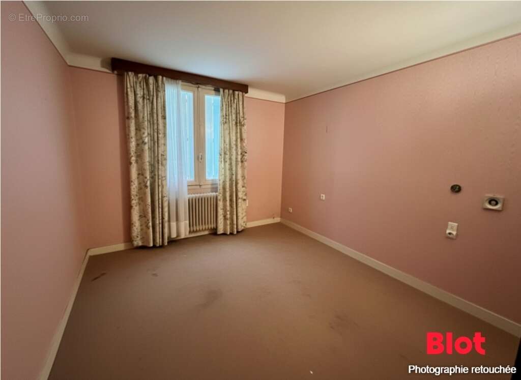 Maison 138 m² à Montauban-De-Bretagne  - photo 6