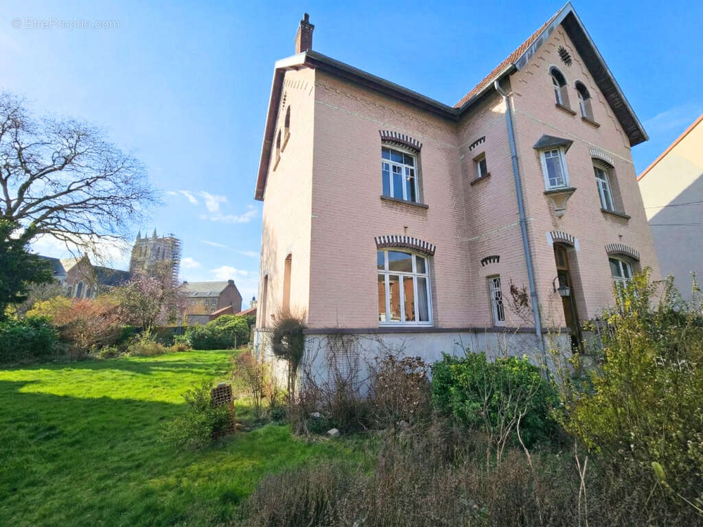 Maison à AIRE-SUR-LA-LYS