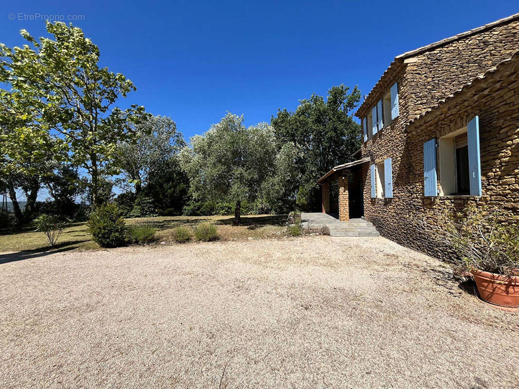 Maison familiale avec piscine et vue dégagée à vendre - Drôme Provençale - photo 5