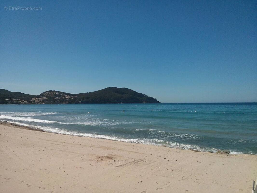 Appartement à SAINT-CYR-SUR-MER
