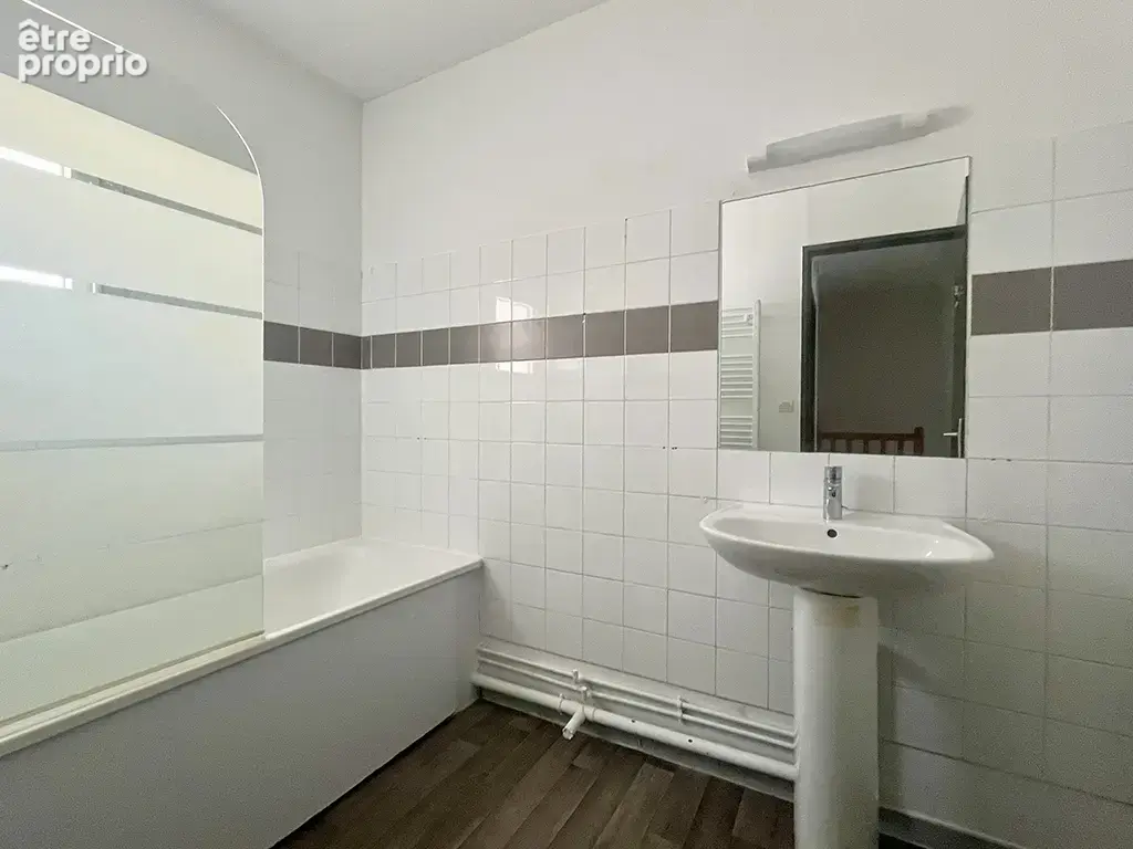 Appartement 59 m² à Martigues  - photo 6