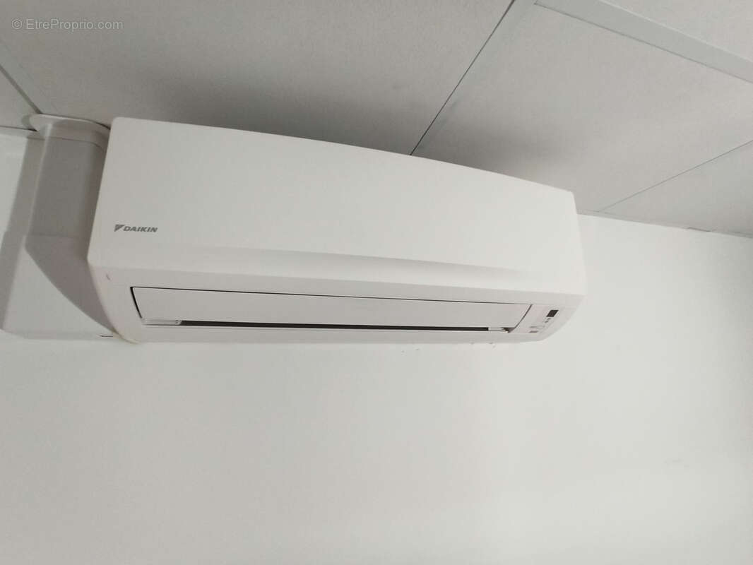 Commerce à SAINT-JUNIEN