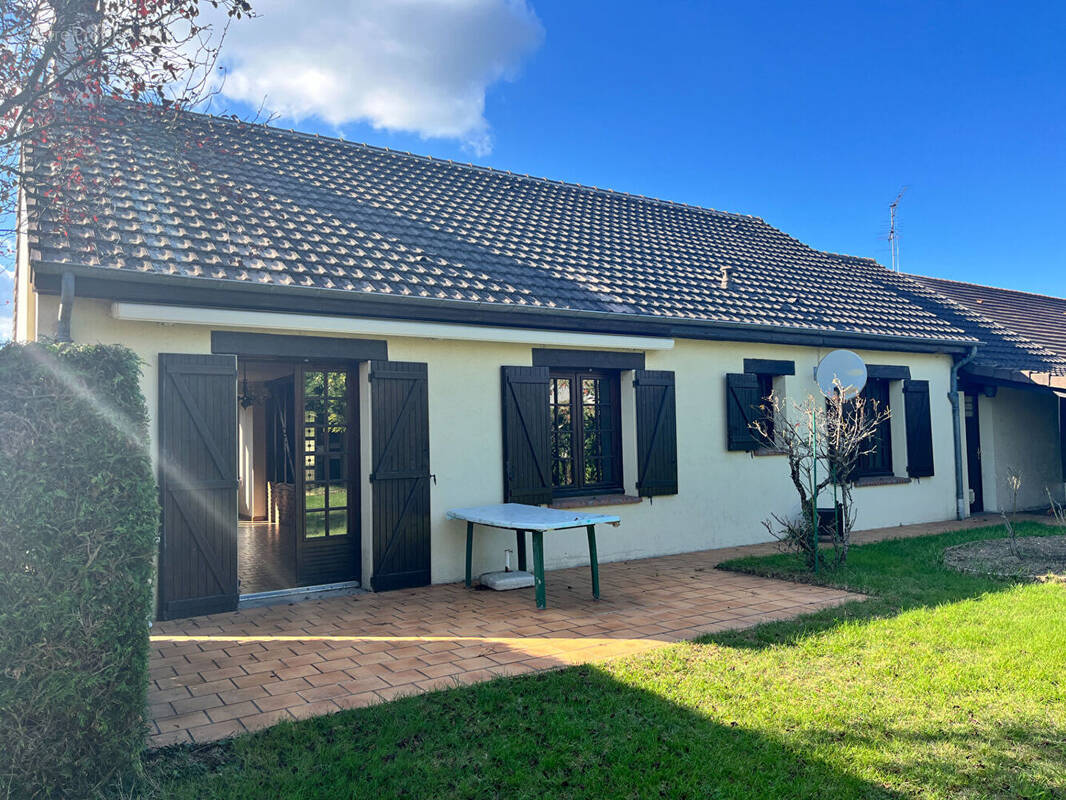 Maison à CHATEAUNEUF-SUR-LOIRE