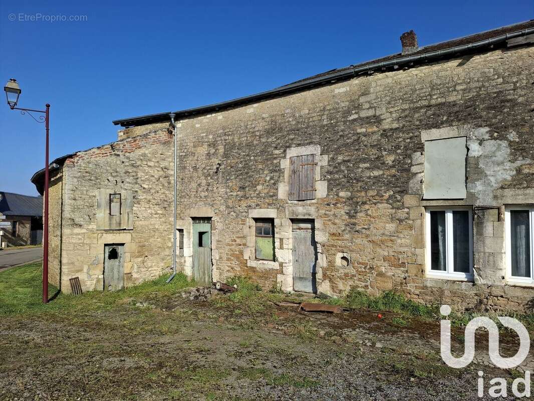 Photo 5 - Maison à MAUBERT-FONTAINE