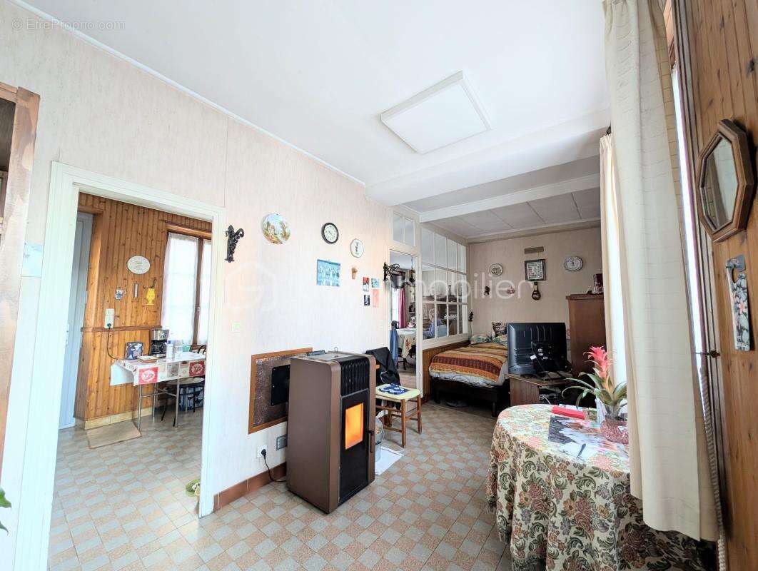 Maison à CHATEAU-RENARD