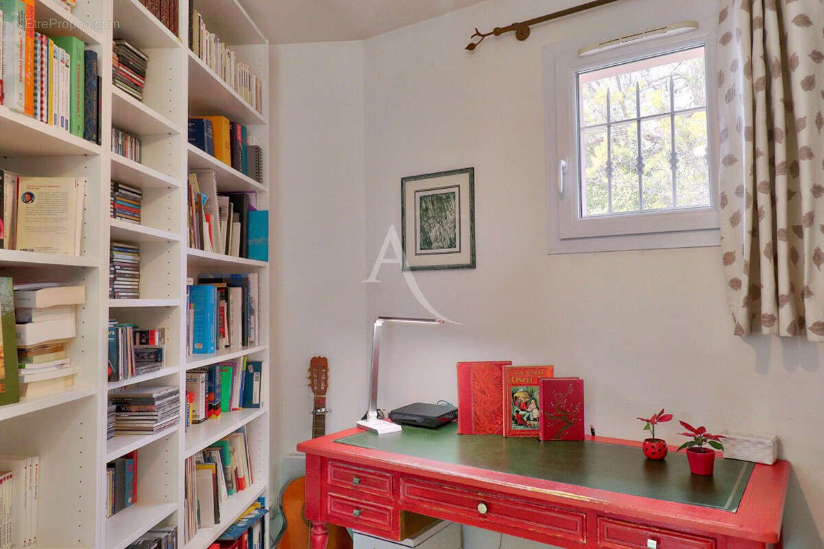 Maison à SAINT-JULIEN