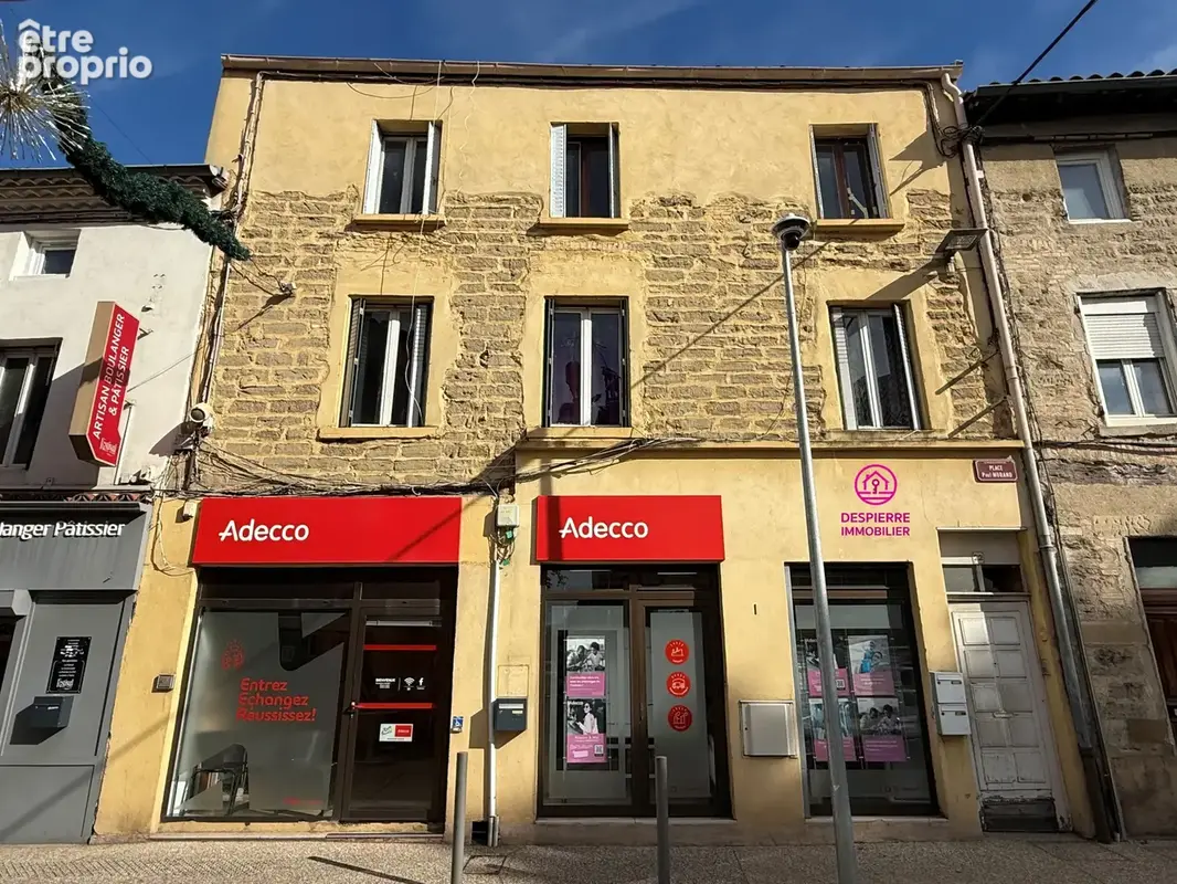 Appartement à LE PEAGE-DE-ROUSSILLON