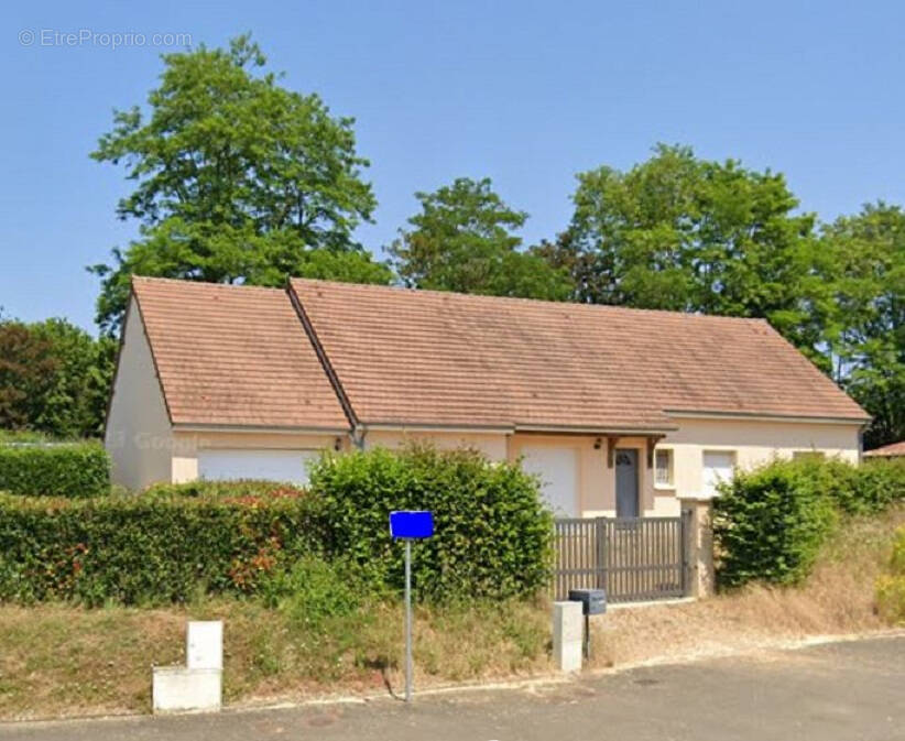 Maison à BEAUMONT-SUR-SARTHE