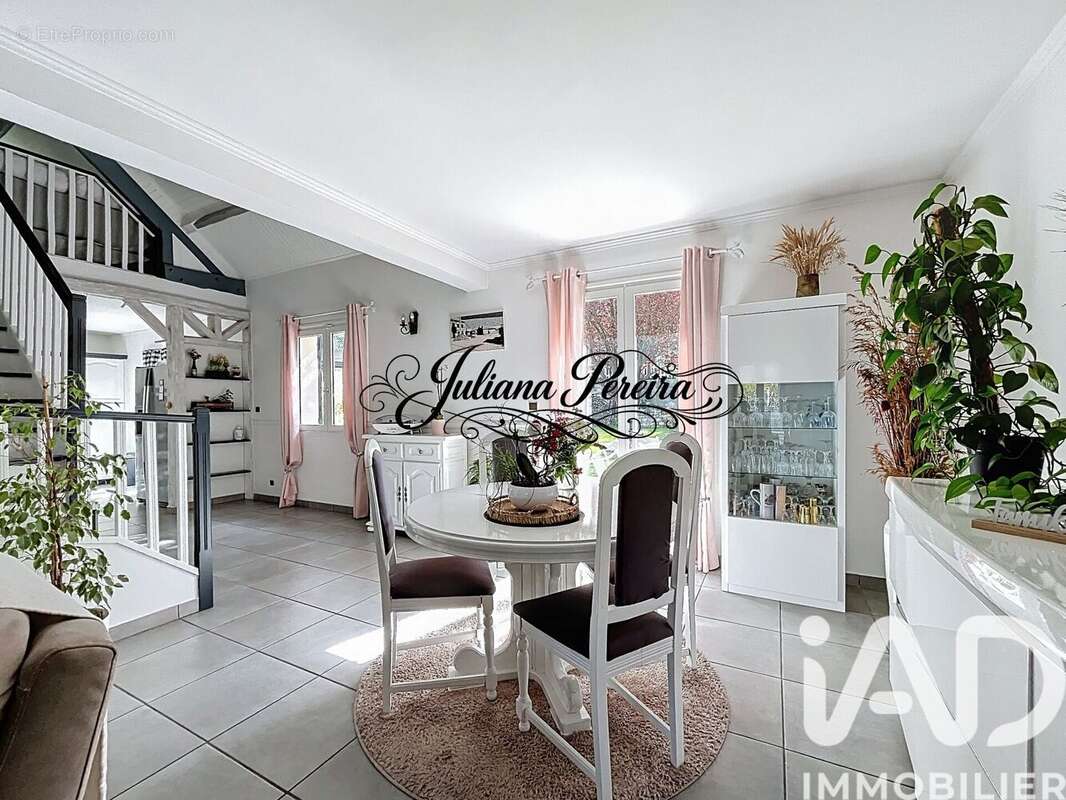 Photo 8 - Maison à MANTES-LA-VILLE