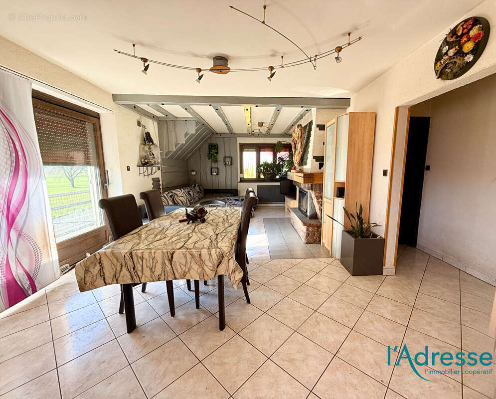 Maison à MUHLBACH-SUR-MUNSTER