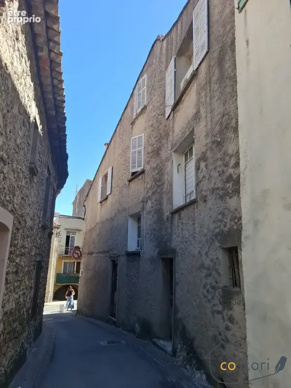 Maison à LE LUC