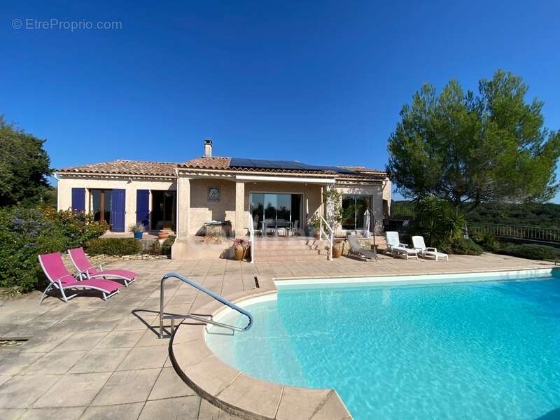 Maison à SAINT-MAXIMIN