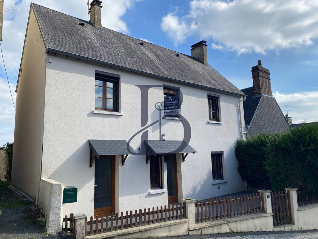 Maison à BEAUCHAMPS