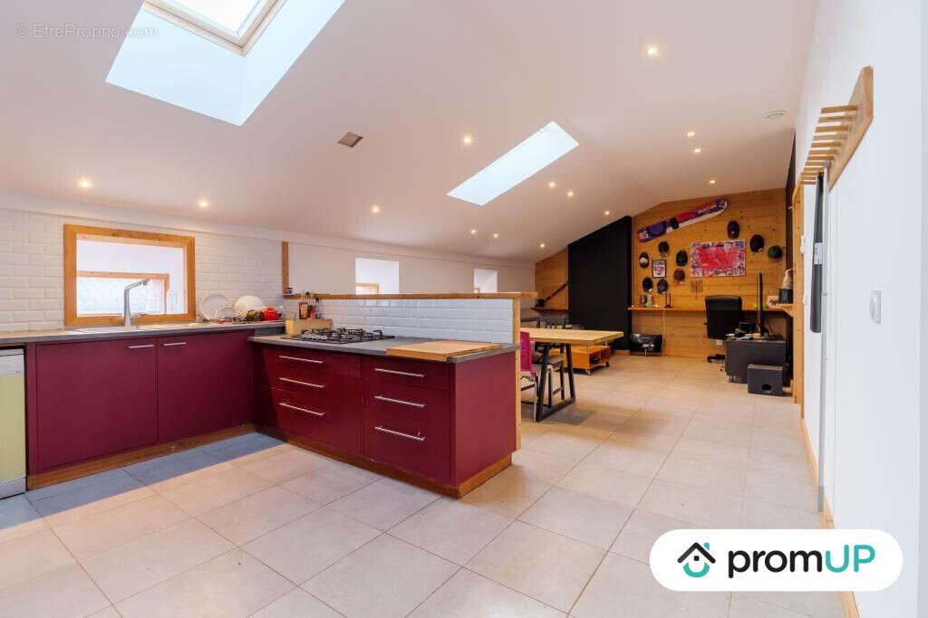 Maison à MONTFAUCON-EN-VELAY