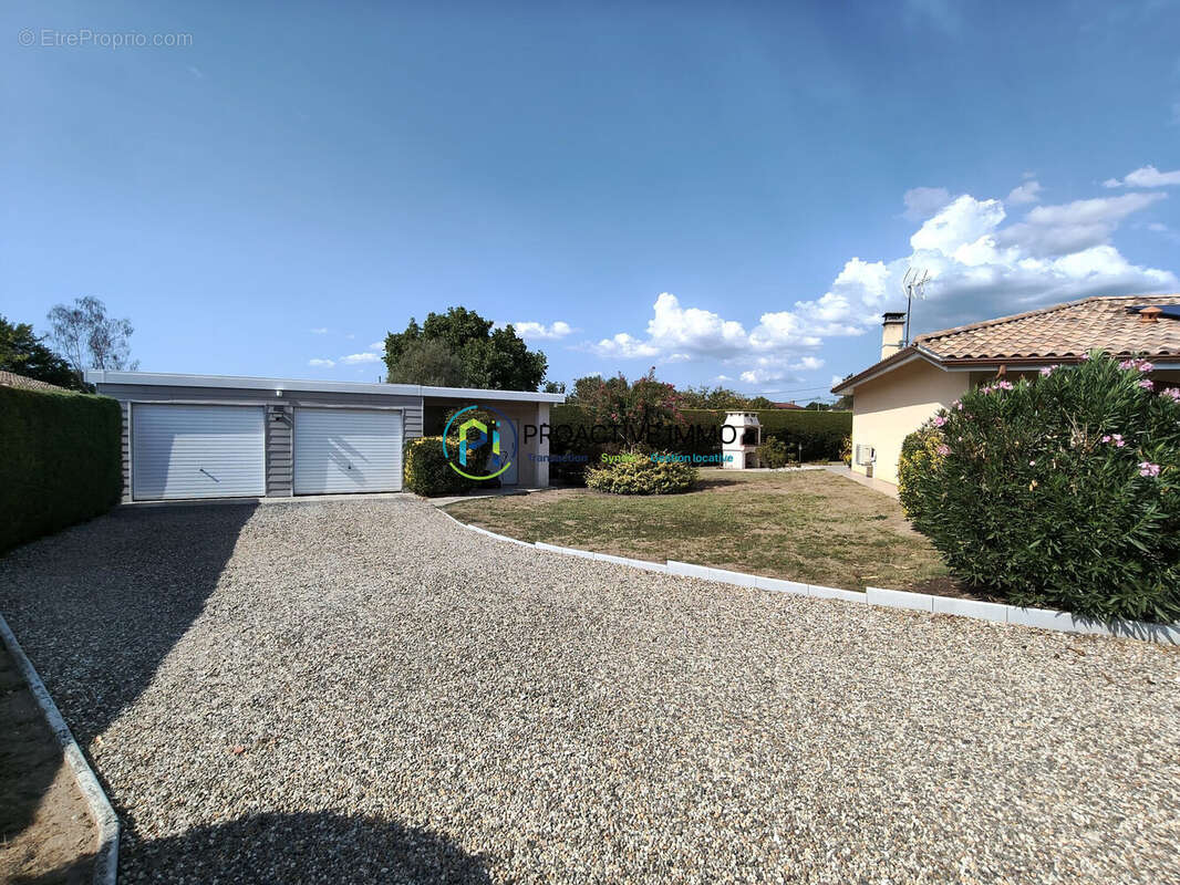 Maison 97 m² à Saint-Andre-De-Cubzac  - photo 2