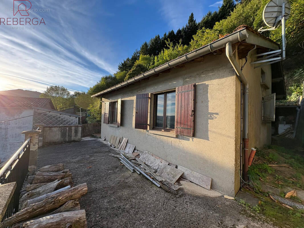 Maison à AUSSILLON