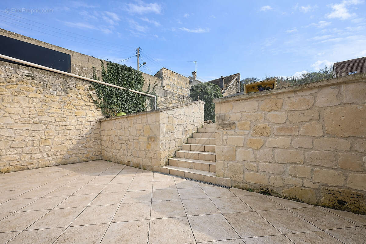 Maison à PONT-SAINTE-MAXENCE