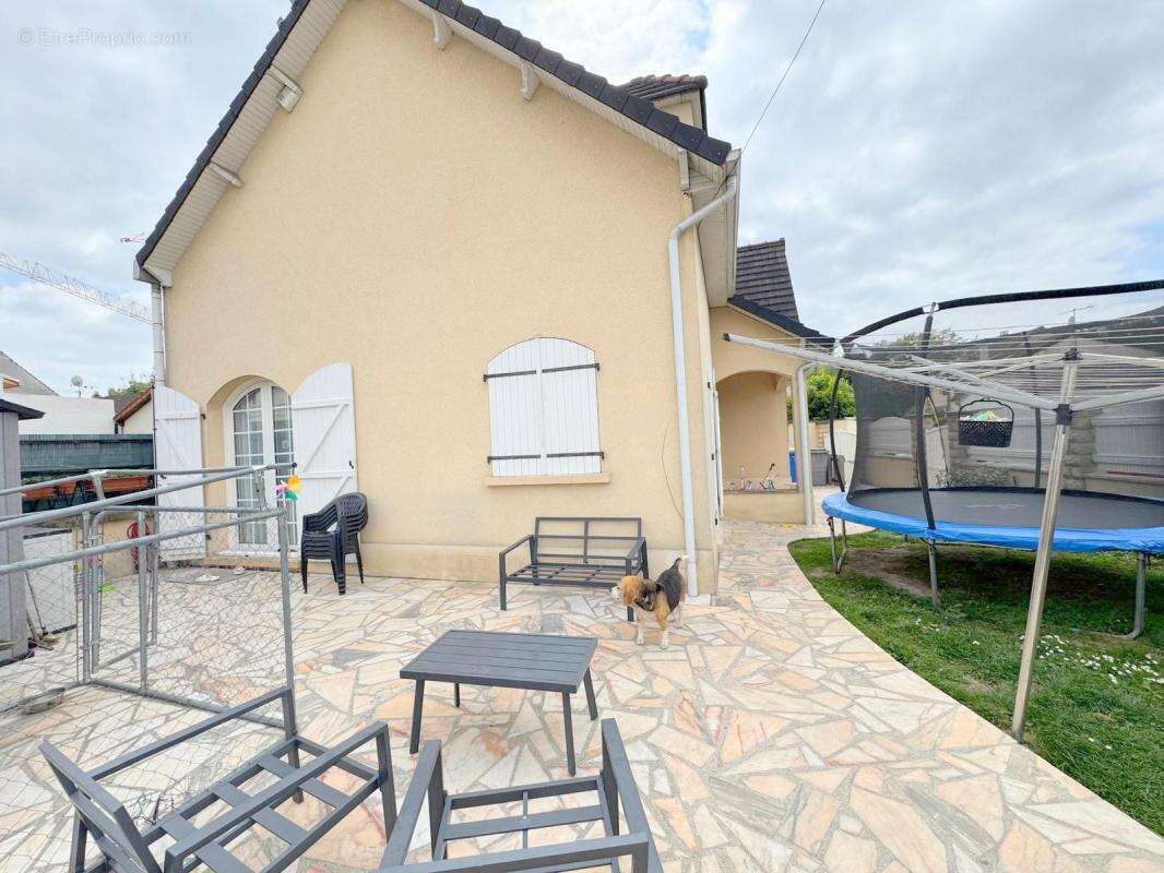Maison à DRANCY