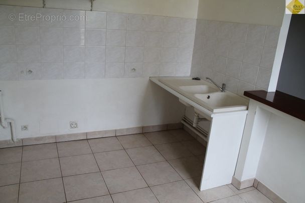 Maison à TOURNON-SAINT-MARTIN