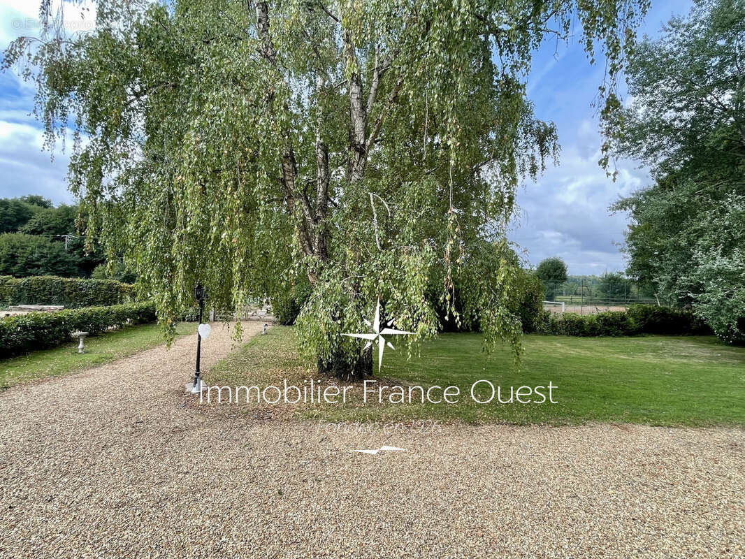 Maison à SABLE-SUR-SARTHE