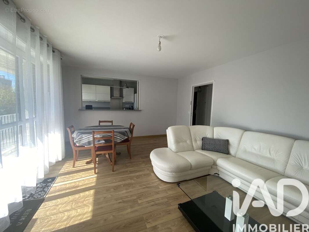 Appartement 79 m² à Avon  - photo 3