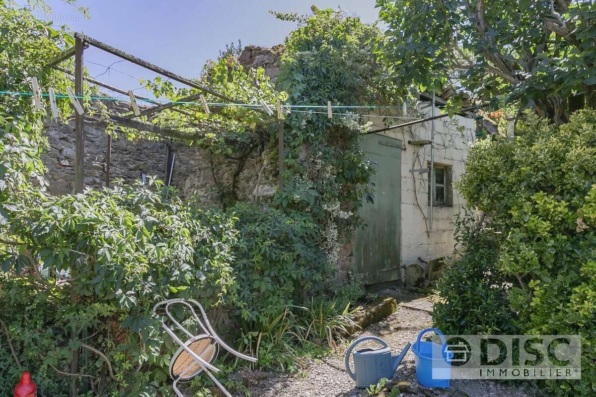Maison de village avec Jardin (En Viager). - photo 11
